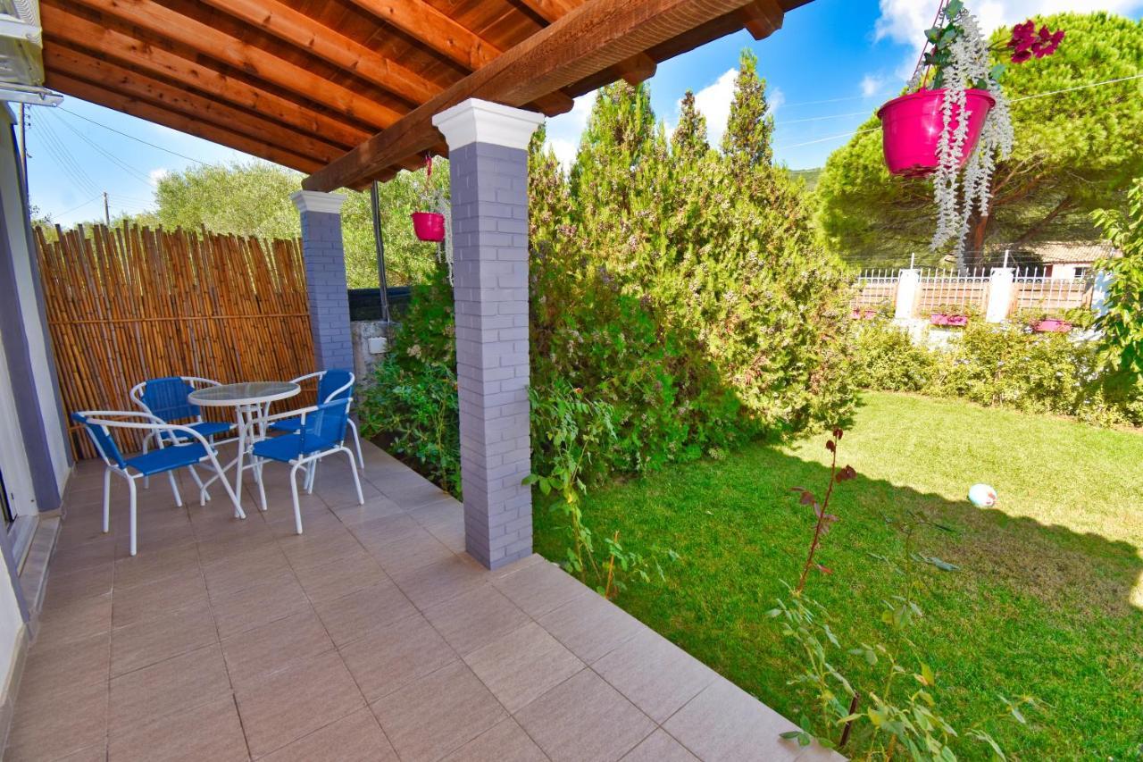 Ninas Cottage Λίνια Εξωτερικό φωτογραφία
