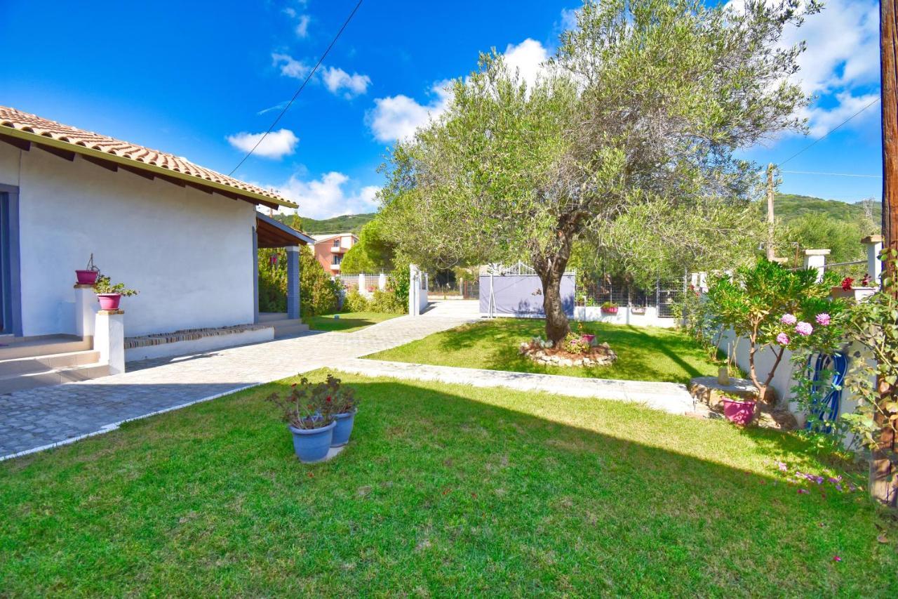 Ninas Cottage Λίνια Εξωτερικό φωτογραφία