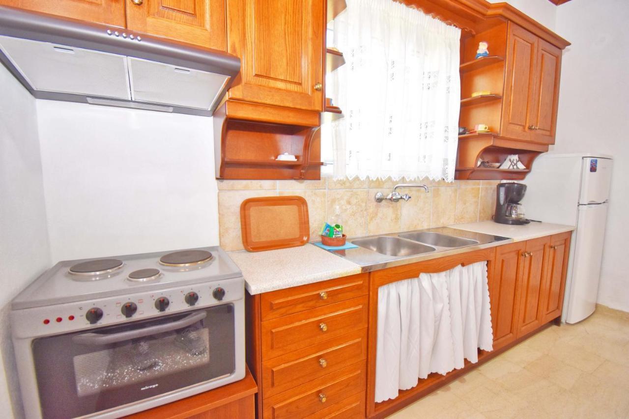 Ninas Cottage Λίνια Εξωτερικό φωτογραφία