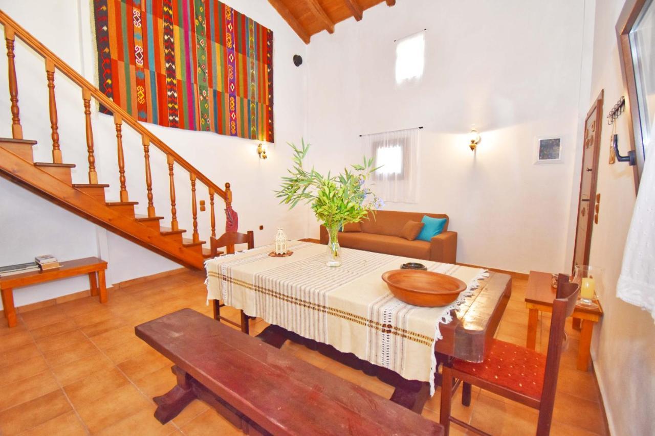 Ninas Cottage Λίνια Εξωτερικό φωτογραφία